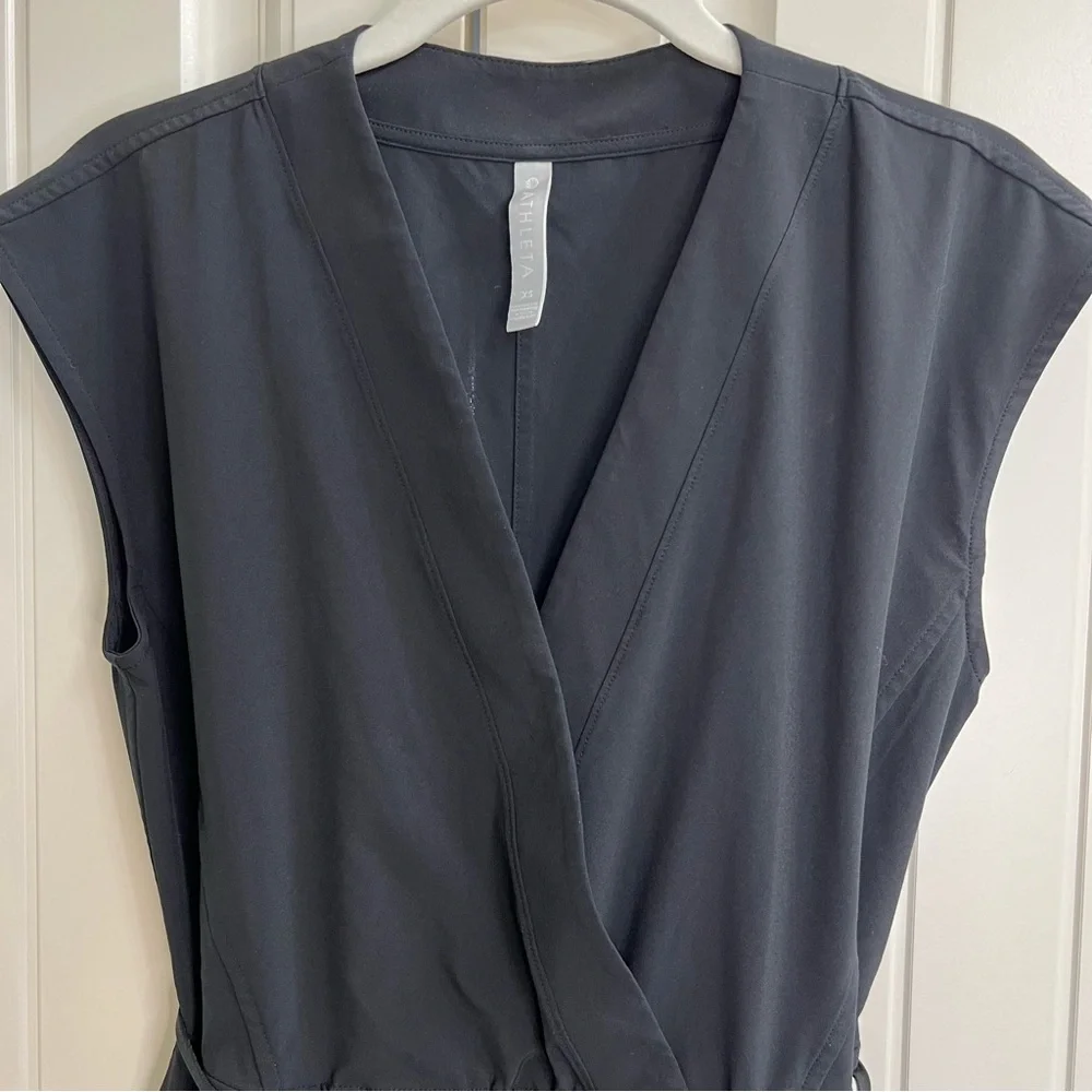 Athleta Womens Marlow Featherweight Stretch Romper in Black, Size XS - Picture 8 of 8